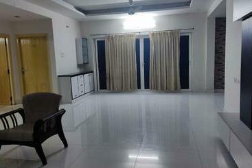 فندق Cyc 005 Udaya Elite Apartments