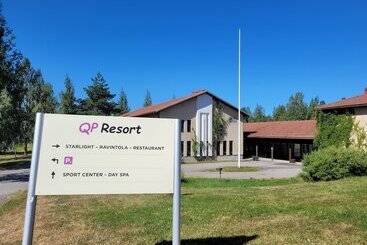 هتل Qp Resort