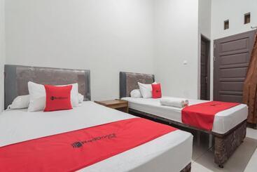 هتل Reddoorz Syariah Near Jalan Jakarta Samarinda