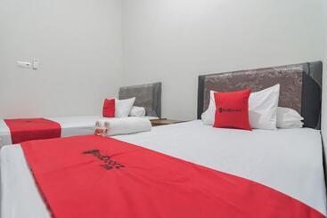 هتل Reddoorz Syariah Near Jalan Jakarta Samarinda