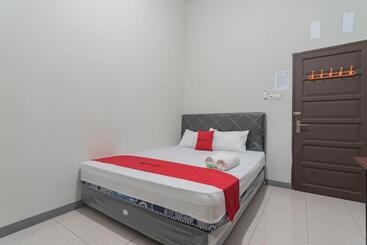 هتل Reddoorz Syariah Near Jalan Jakarta Samarinda