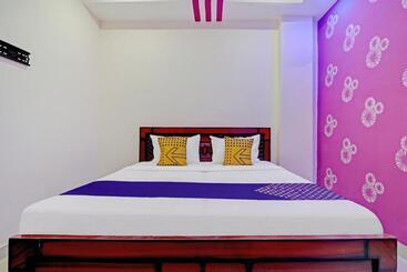 Spot On Hotel Residency
