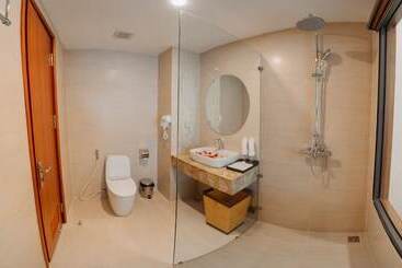 هتل Yen Bien Luxury
