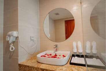 هتل Yen Bien Luxury