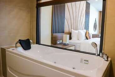 هتل Yen Bien Luxury
