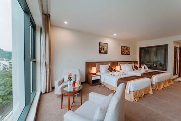 هتل Yen Bien Luxury