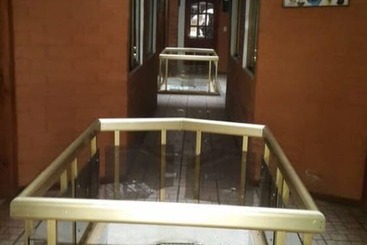 پانسیون Hostal Alcazar