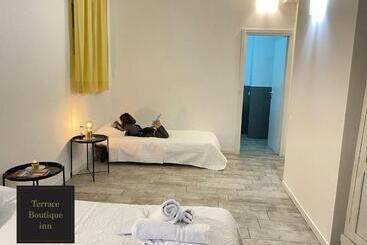 پانسیون Terrace Boutique Inn