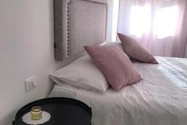 پانسیون Terrace Boutique Inn