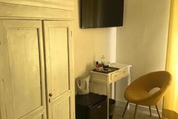 پانسیون Terrace Boutique Inn
