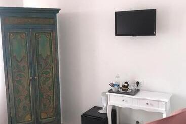 پانسیون Terrace Boutique Inn