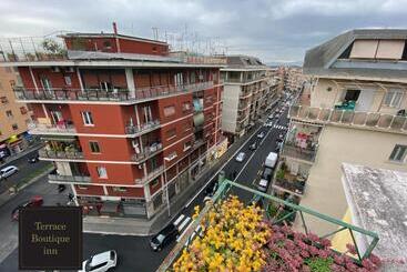 پانسیون Terrace Boutique Inn