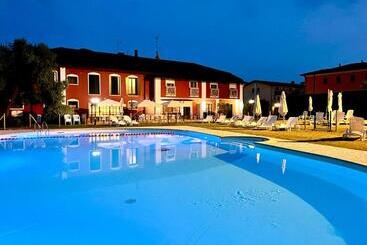 公寓式酒店  Residence   Il Giardino Del Cigno