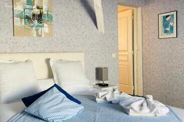تختخواب و صبحانه Domaine La Jam