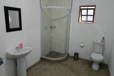 تختخواب و صبحانه Fountain Villa