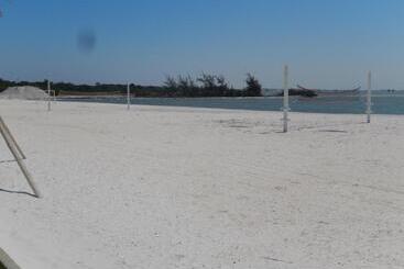 Flat Entre Mar E Lagoa Ii