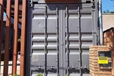 Bonito Motobox   Hotel Container