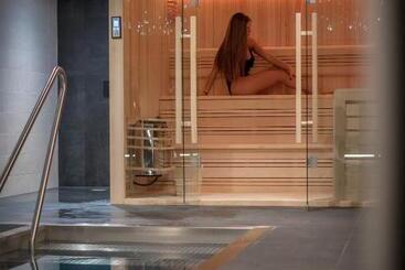 هتل L  Hôtel & Spa Ribeauville  Haut Koenigsbourg