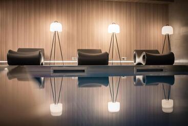 هتل L  Hôtel & Spa Ribeauville  Haut Koenigsbourg