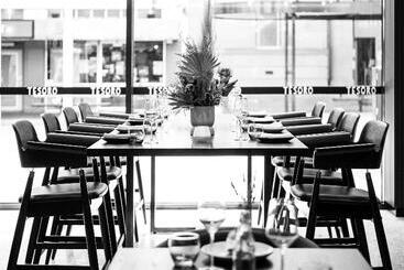 هتل Mövenpick  Hobart