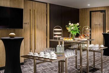 酒店 Mövenpick  Hobart
