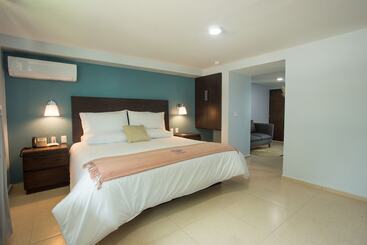 Saint George Hotel   Spa & Temazcal