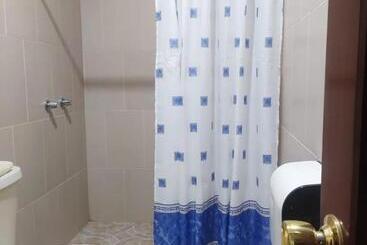 پانسیون Hostal Los Flamencos