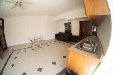 پانسیون Room In Guest Room   20 Suite For 2 People