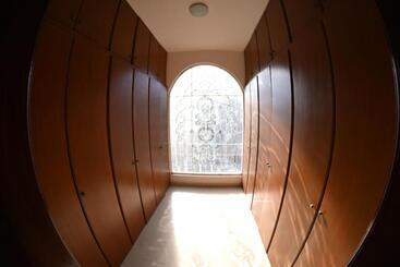 پانسیون Room In Guest Room   20 Suite For 2 People