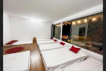 تختخواب و صبحانه Pao S Leisure Homestay