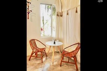 تختخواب و صبحانه Pao S Leisure Homestay