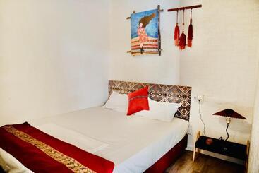 تختخواب و صبحانه Pao S Leisure Homestay
