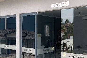 Blue Pearl Hotel& Villas