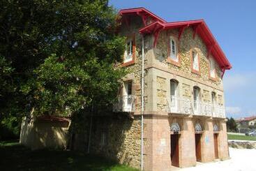 هتل Hostería Señorío De Bizkaia