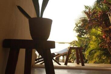 هتل Tropic Bacalar