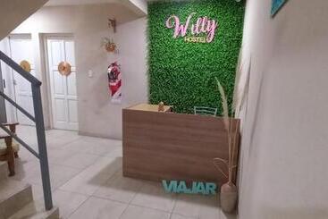 هتل Willy Hostel