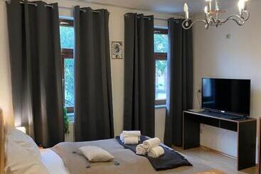 پانسیون Bording Appartment La Romantica
