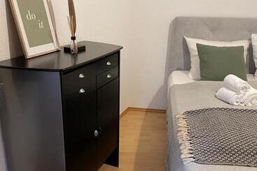پانسیون Bording Appartment La Romantica