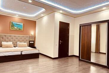 هتل Grand Art Premium