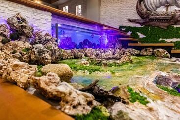 Kraal Hotel Vlore