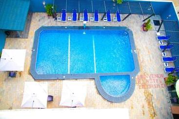 هتل La Casa Cielo