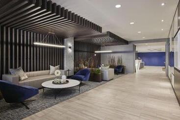 هتل Springhill Suites By Marriott Chicago Chinatown