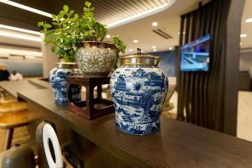 هتل Springhill Suites By Marriott Chicago Chinatown