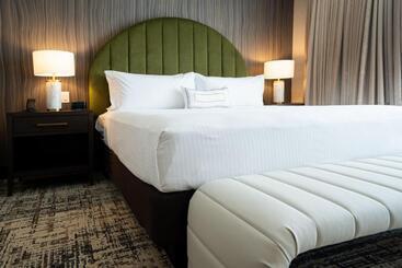 هتل Springhill Suites By Marriott Chicago Chinatown