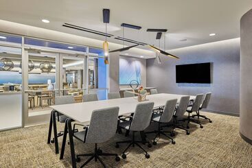 هتل Springhill Suites By Marriott Chicago Chinatown