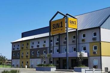 هتل Sun1 Richards Bay