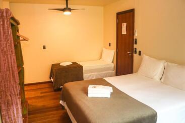 پانسیون Bossa Beach House