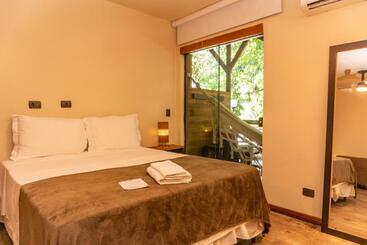پانسیون Bossa Beach House