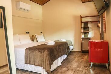 پانسیون Bossa Beach House