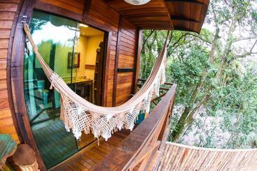 پانسیون Bossa Beach House